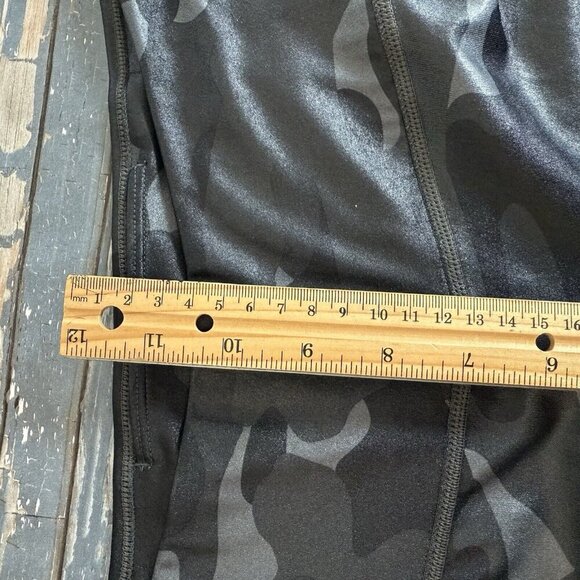 NIKE Women's Dri-FIT One Mid Rise Full Length Camo Leggings Medium Black - Picture 6 of 9